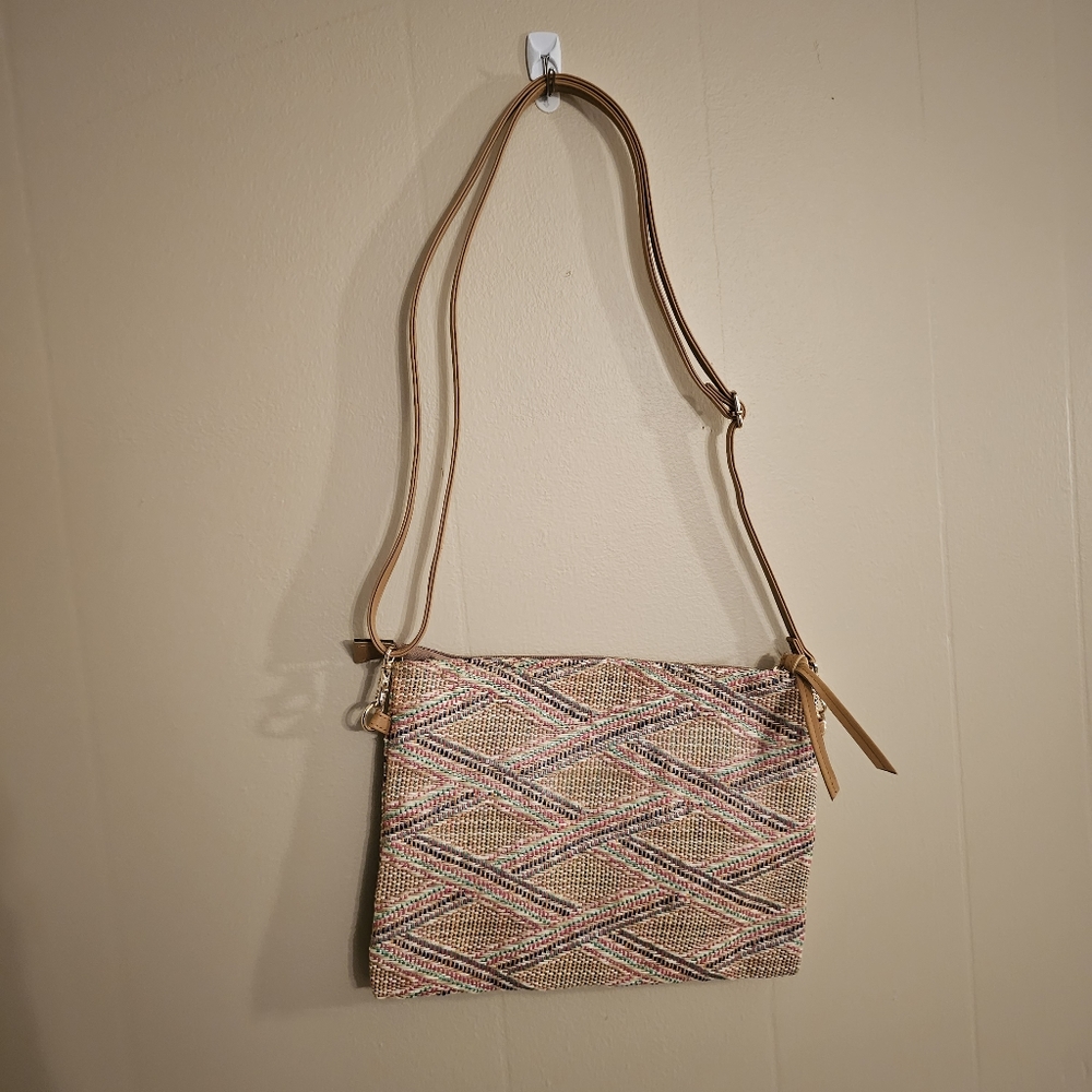 Straw Crossbody Envelope Weaved Bag with Removable Strap NWOT